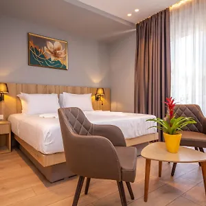 Azure Hotel Sarande